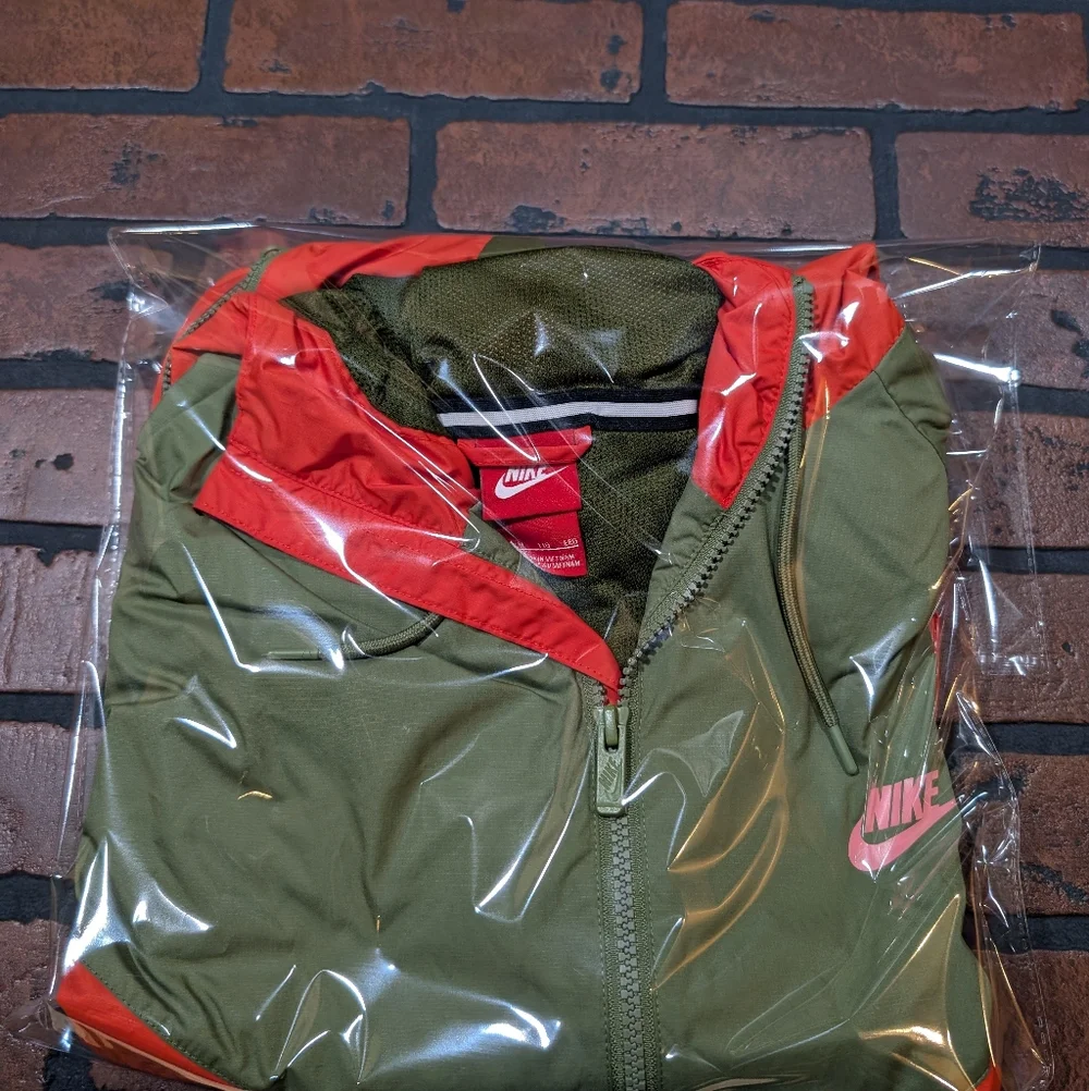 Vintage Nike Men's XXL Colorblock Hooded Windbreaker‎